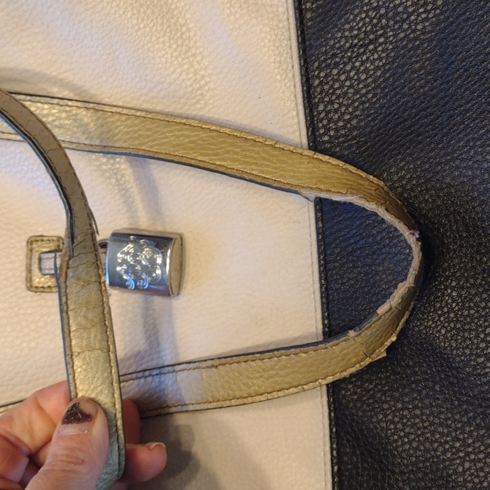 Jessica Simpson shoulder bag - Picture 2 of 6